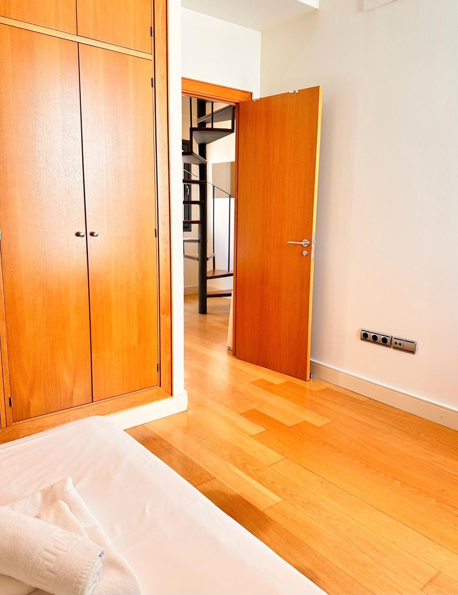 Penthouse Near Cathedral Private Rooftop Private Parking 塞维利亚 外观 照片