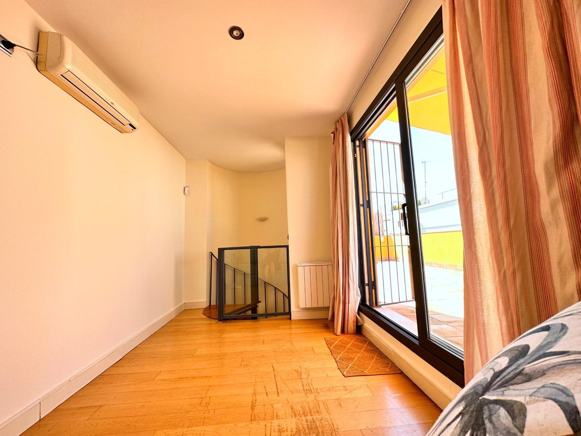 Penthouse Near Cathedral Private Rooftop Private Parking 塞维利亚 外观 照片