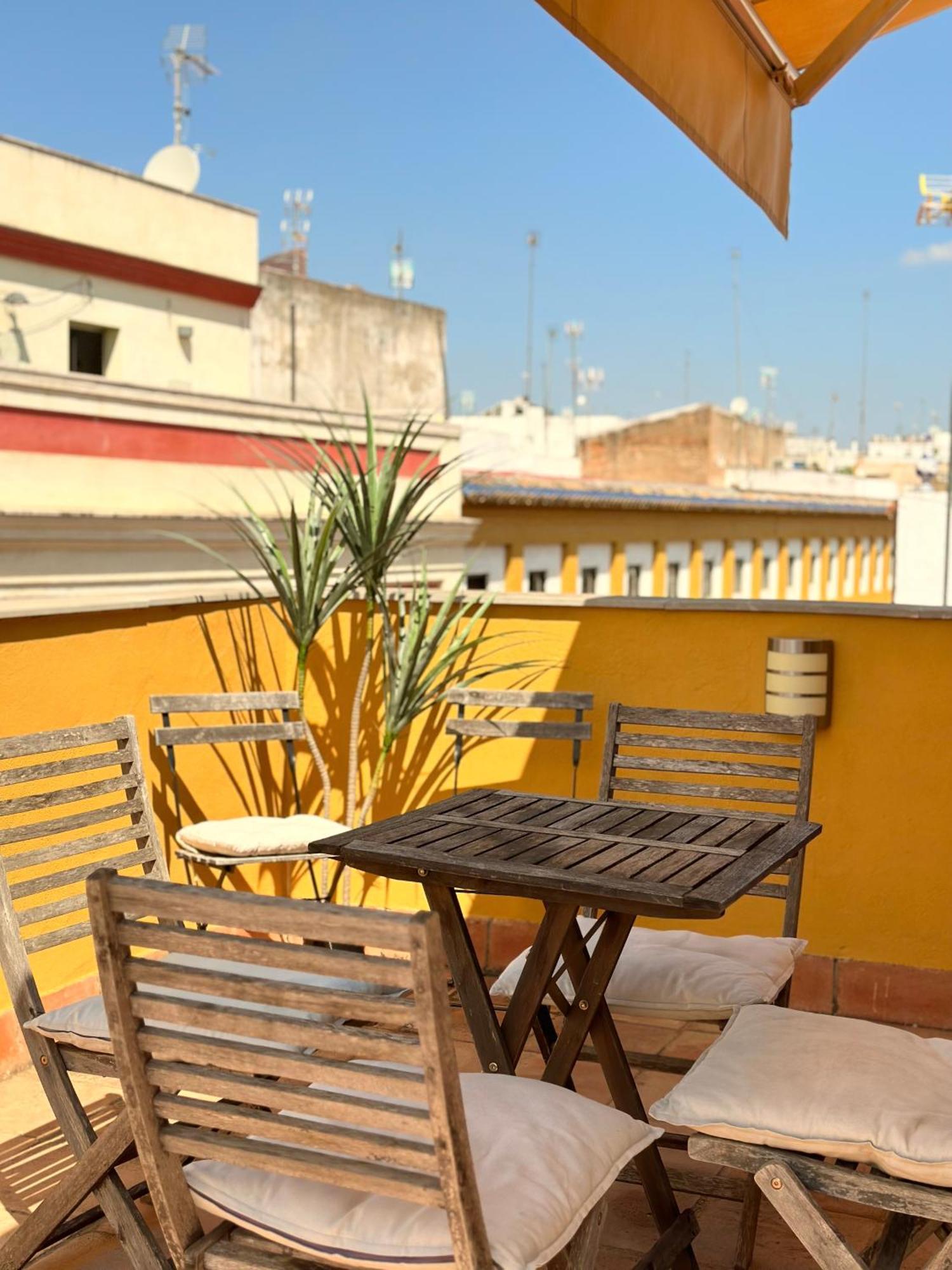 Penthouse Near Cathedral Private Rooftop Private Parking 塞维利亚 外观 照片
